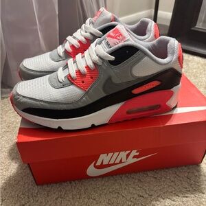 Nike Air Max 90 Infrared